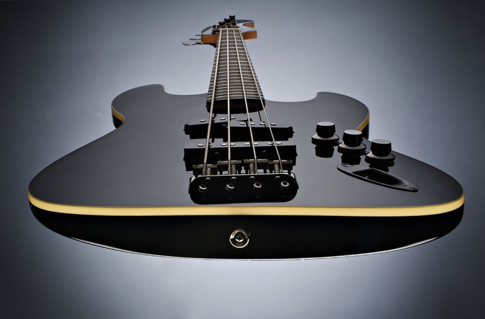 картинка Fender Aerodyne Jazz Bass RW BLK от магазина Multimusic